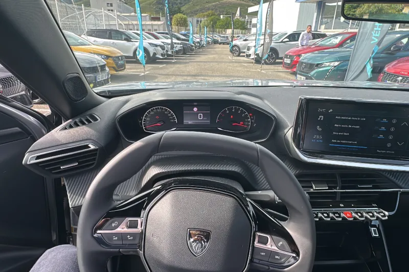 Image secondaire du véhicule 19