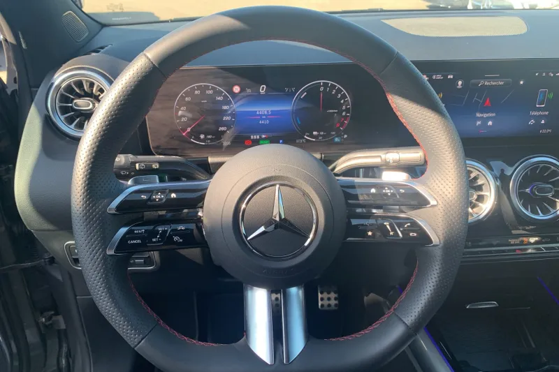 Image secondaire du véhicule 19