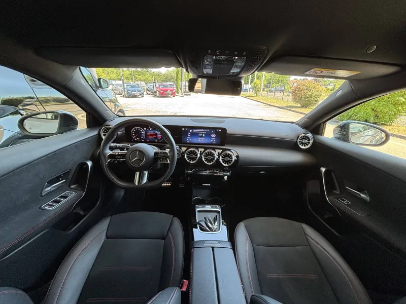 Image secondaire du véhicule 23