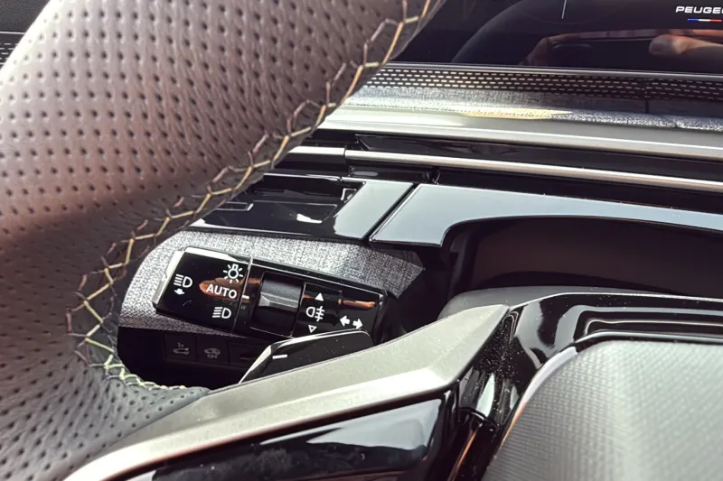 Image secondaire du véhicule 25