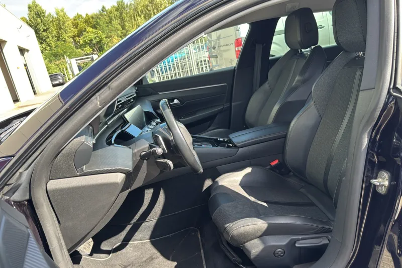 Image secondaire du véhicule 18