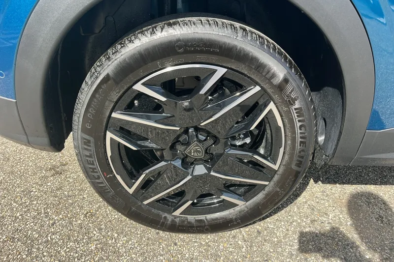 Image secondaire du véhicule 12