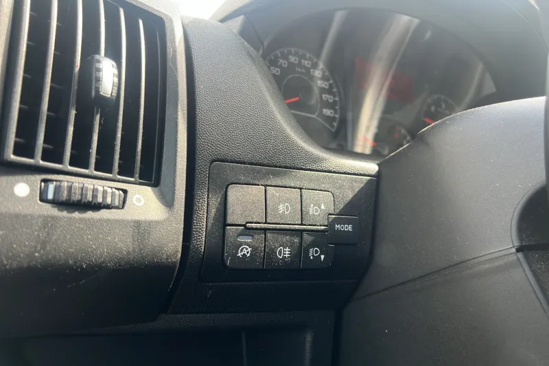 Image secondaire du véhicule 24