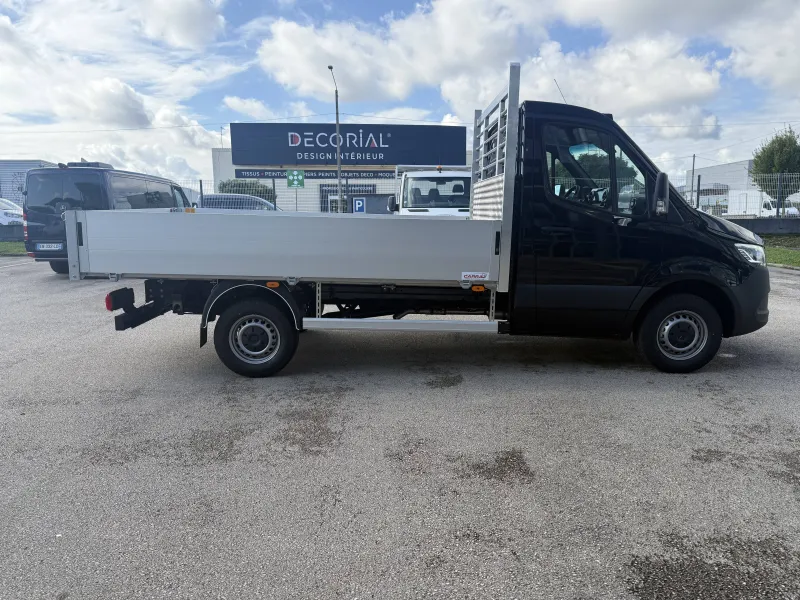 Image secondaire du véhicule 9