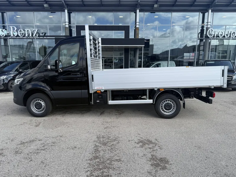 Image secondaire du véhicule 10