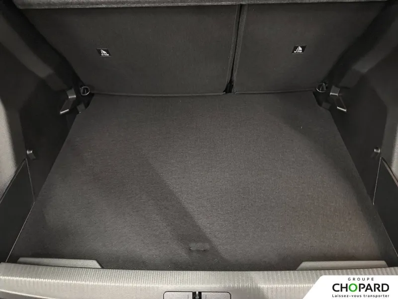 Image secondaire du véhicule 10