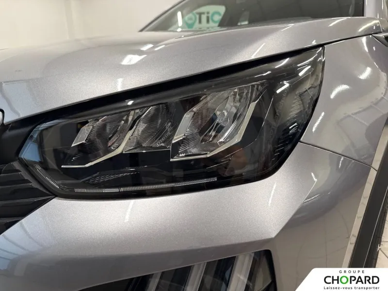 Image secondaire du véhicule 24