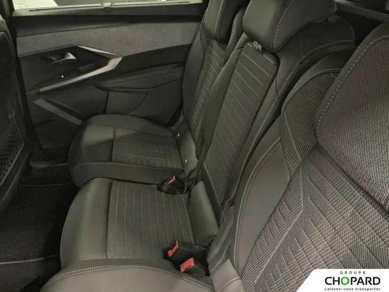 Image secondaire du véhicule 13