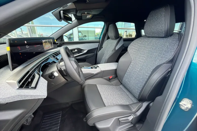 Image secondaire du véhicule 15