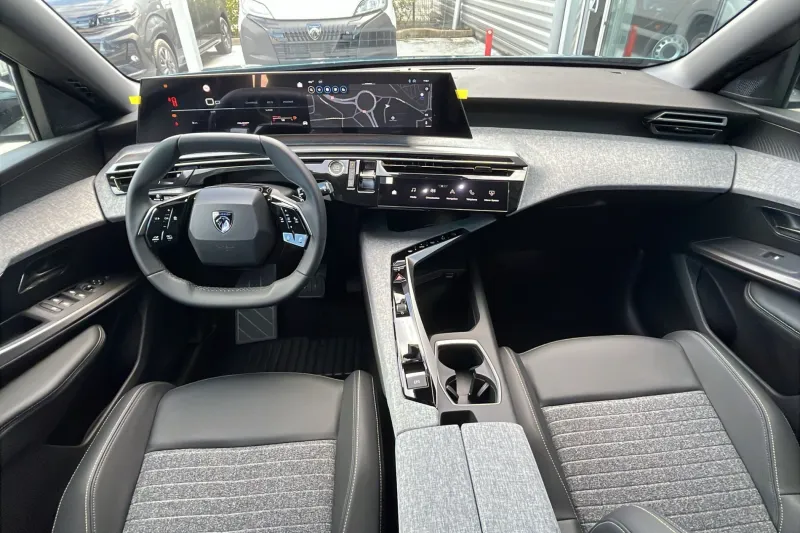 Image secondaire du véhicule 17