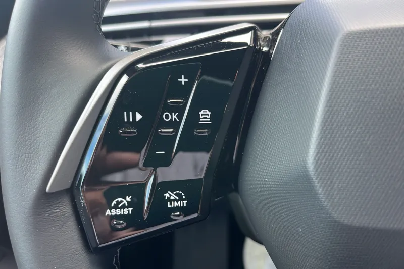 Image secondaire du véhicule 34