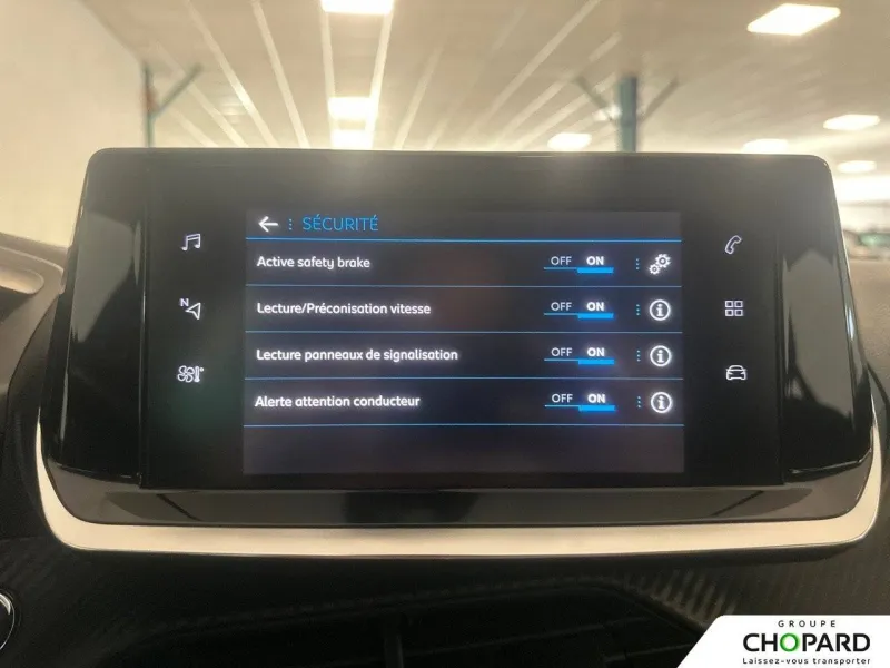 Image secondaire du véhicule 24