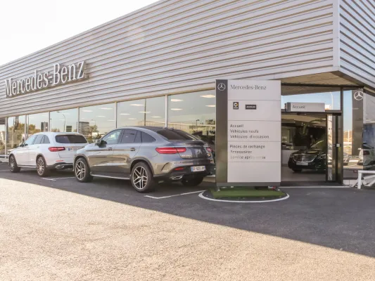 Mercedes-Benz Villefranche