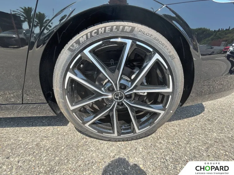 Image secondaire du véhicule 5