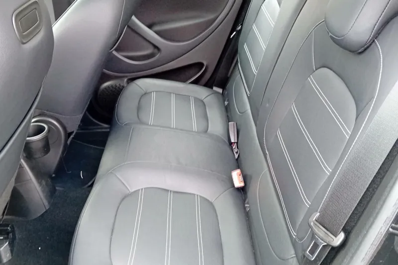 Image secondaire du véhicule 12