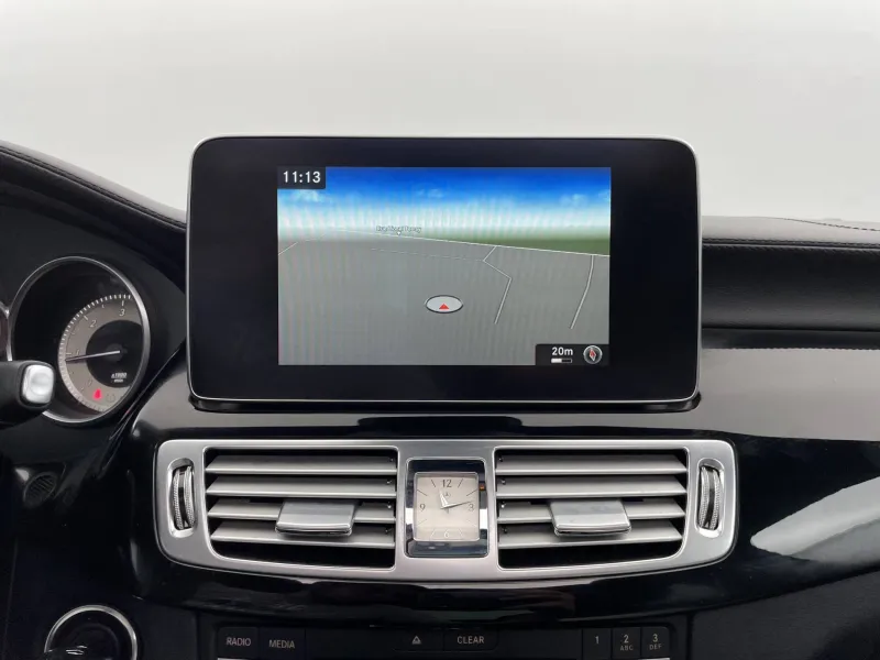 Image secondaire du véhicule 22