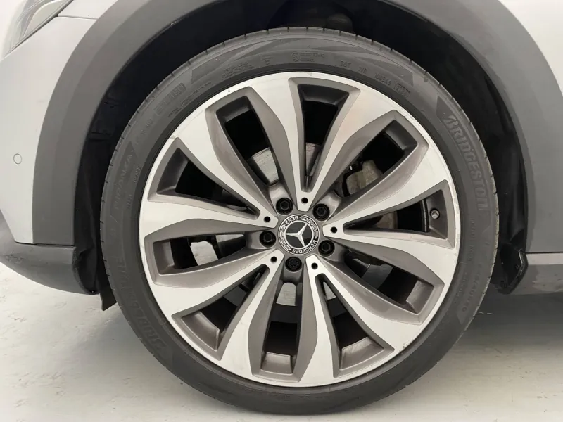 Image secondaire du véhicule 19