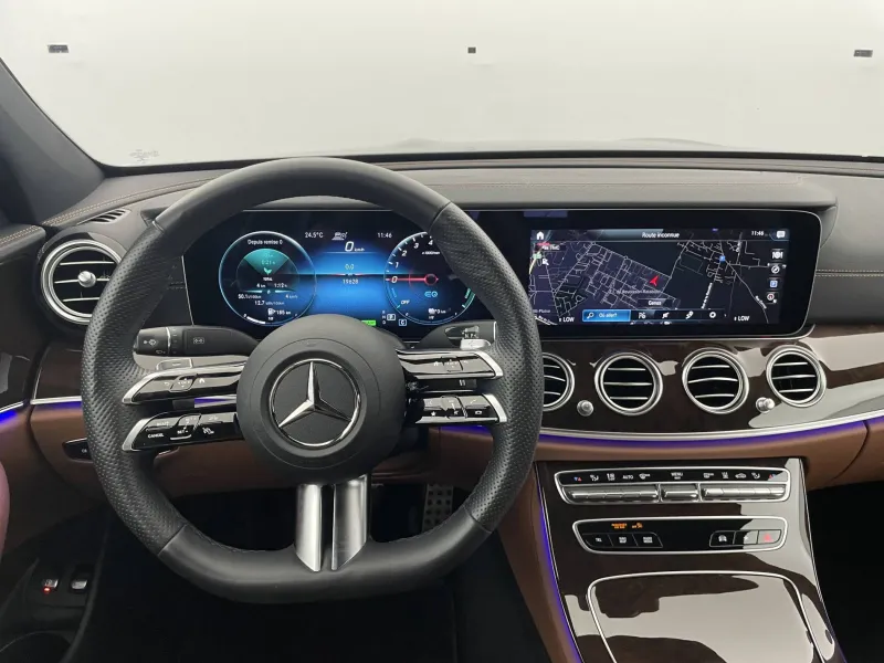 Image secondaire du véhicule 23