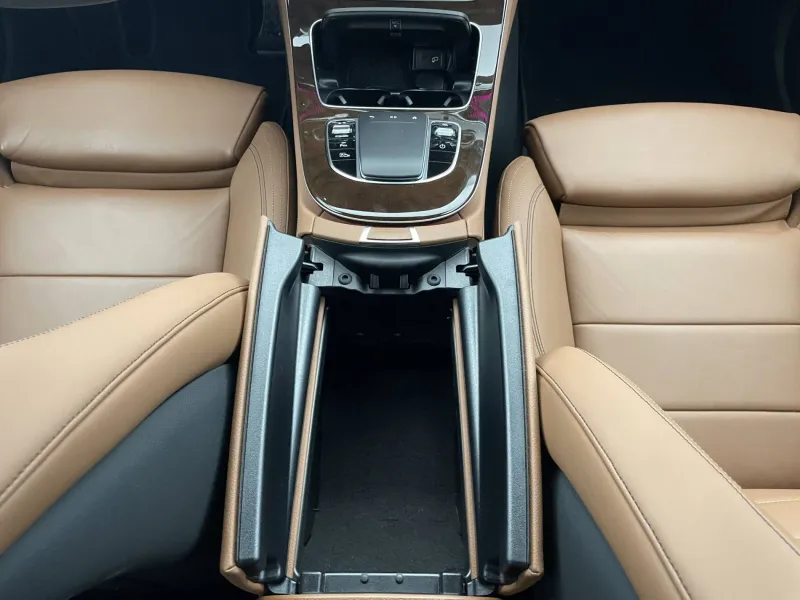 Image secondaire du véhicule 27