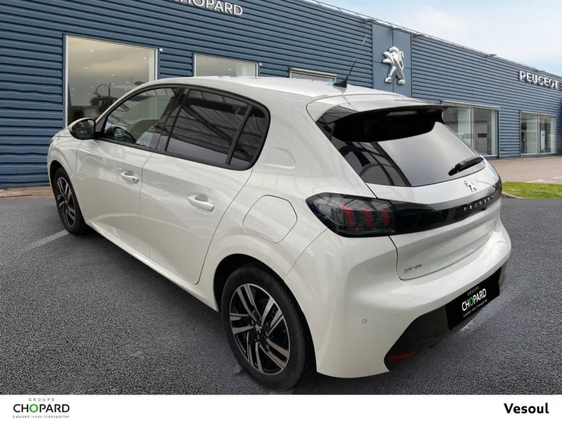 Image secondaire du véhicule 10