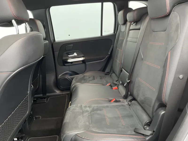 Image secondaire du véhicule 17