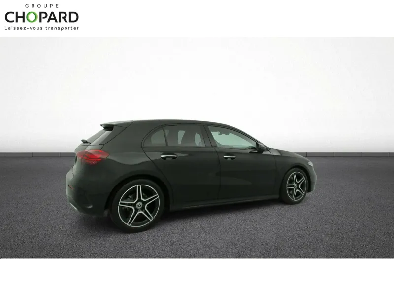 Image secondaire du véhicule 10