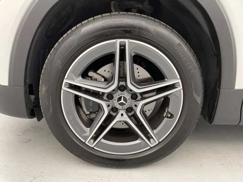 Image secondaire du véhicule 19