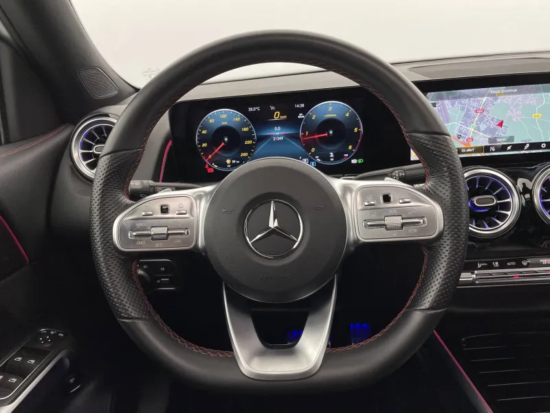 Image secondaire du véhicule 24