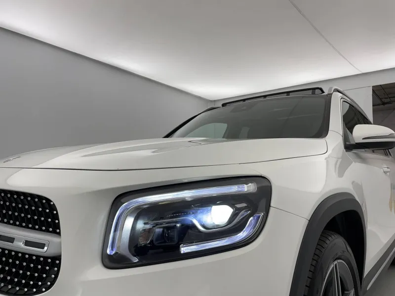 Image secondaire du véhicule 33