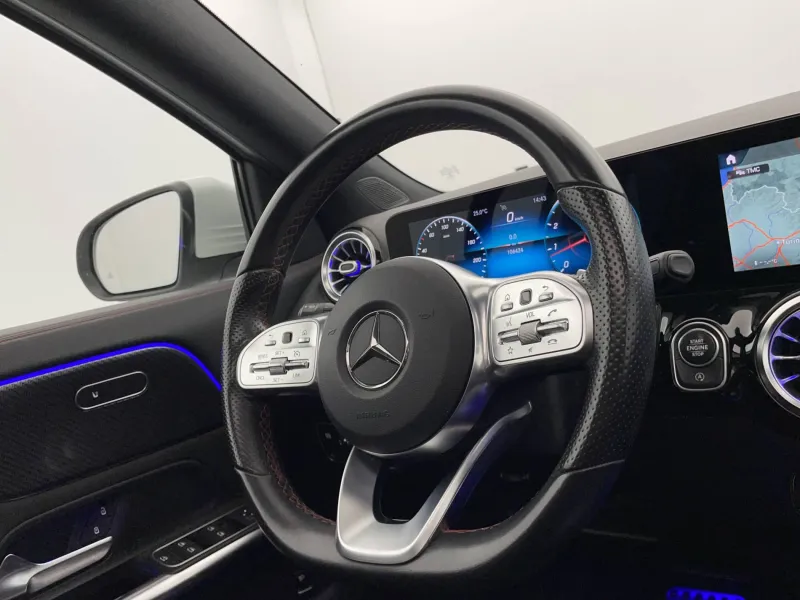 Image secondaire du véhicule 26