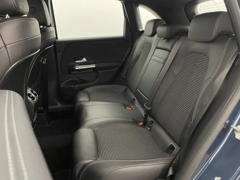 Image secondaire du véhicule 17