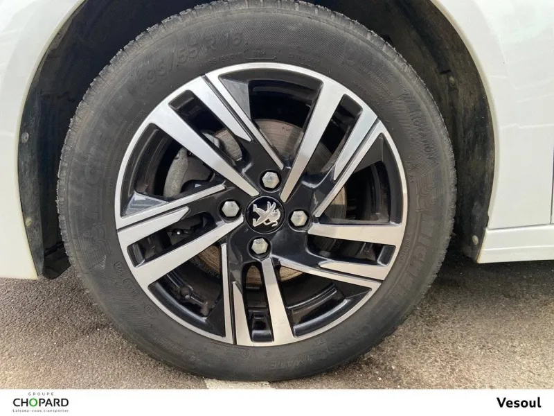 Image secondaire du véhicule 3