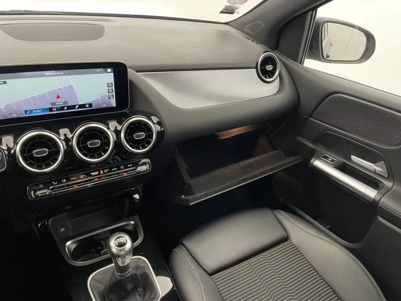 Image secondaire du véhicule 29