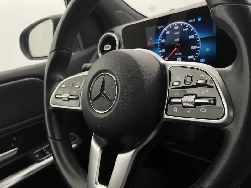 Image secondaire du véhicule 30