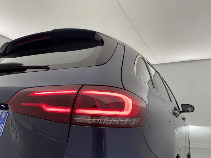 Image secondaire du véhicule 32