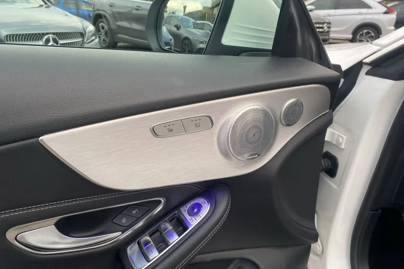 Image secondaire du véhicule 12