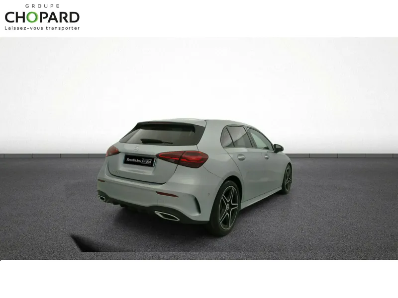 Image secondaire du véhicule 9