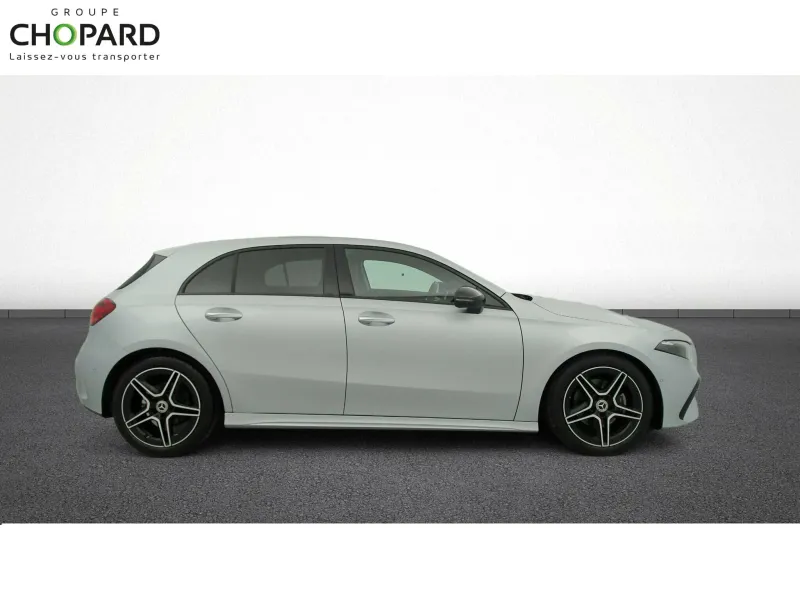 Image secondaire du véhicule 11