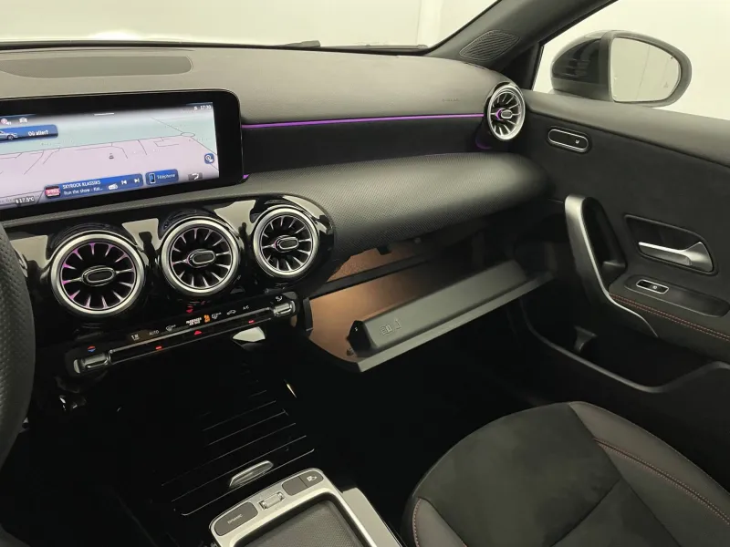 Image secondaire du véhicule 28