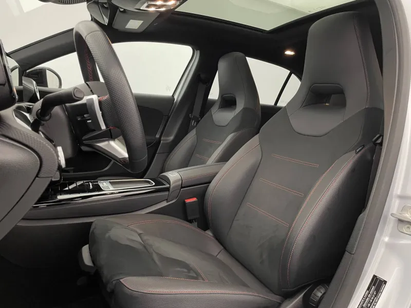 Image secondaire du véhicule 16