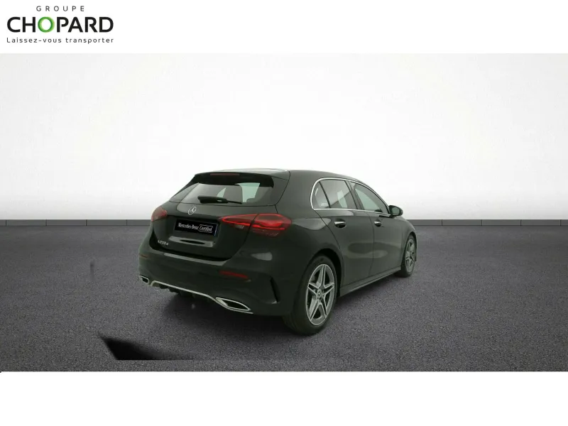 Image secondaire du véhicule 9