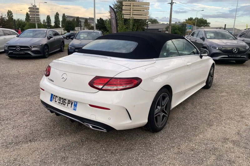 Image secondaire du véhicule 32