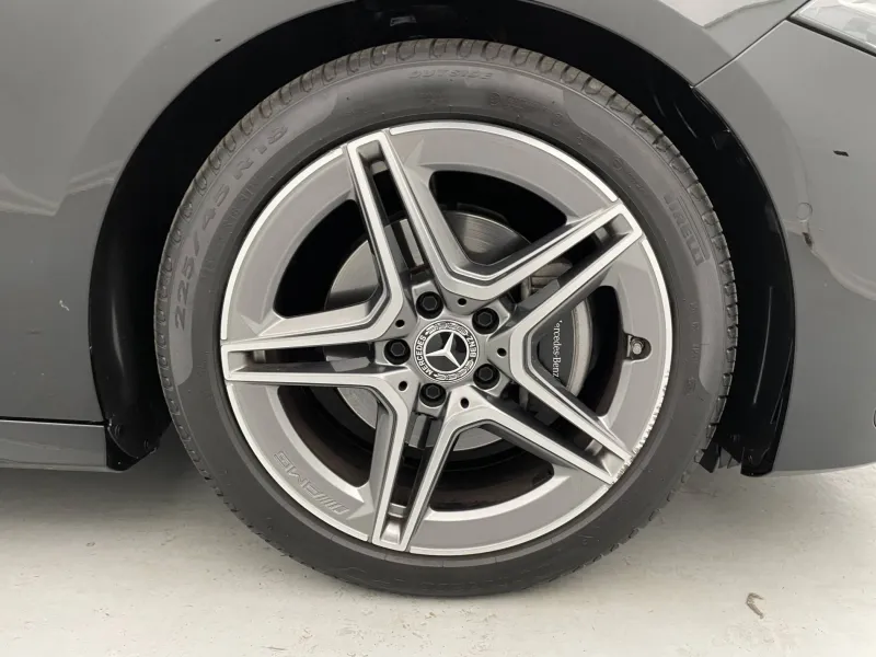 Image secondaire du véhicule 14