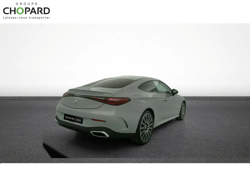 Image secondaire du véhicule 9