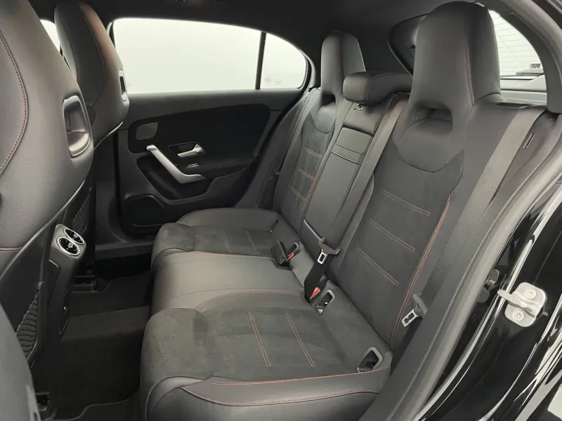 Image secondaire du véhicule 17