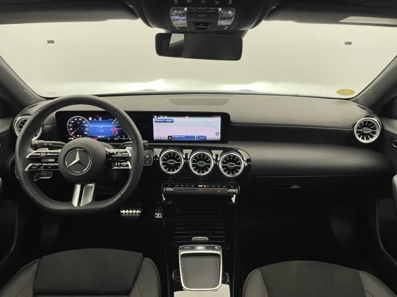 Image secondaire du véhicule 31