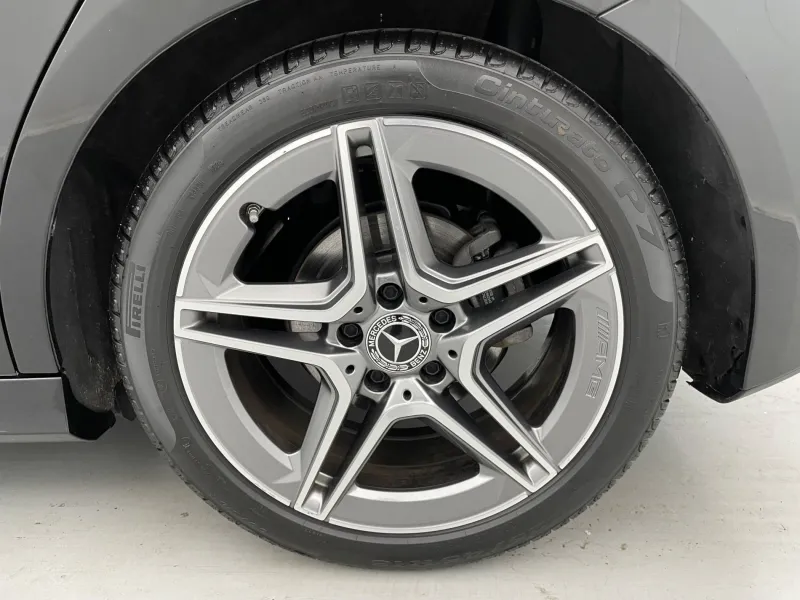 Image secondaire du véhicule 18