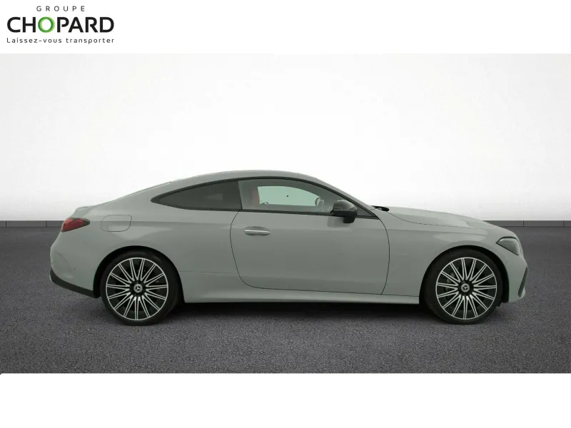 Image secondaire du véhicule 11