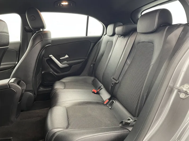 Image secondaire du véhicule 17