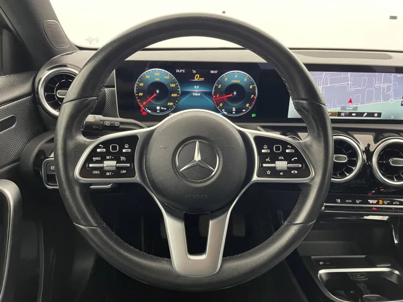 Image secondaire du véhicule 24